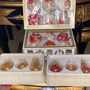 Vintage Glass Christmas Ornaments Plus 2 Boxes Of Krebs Victorian Roses Hand Dec